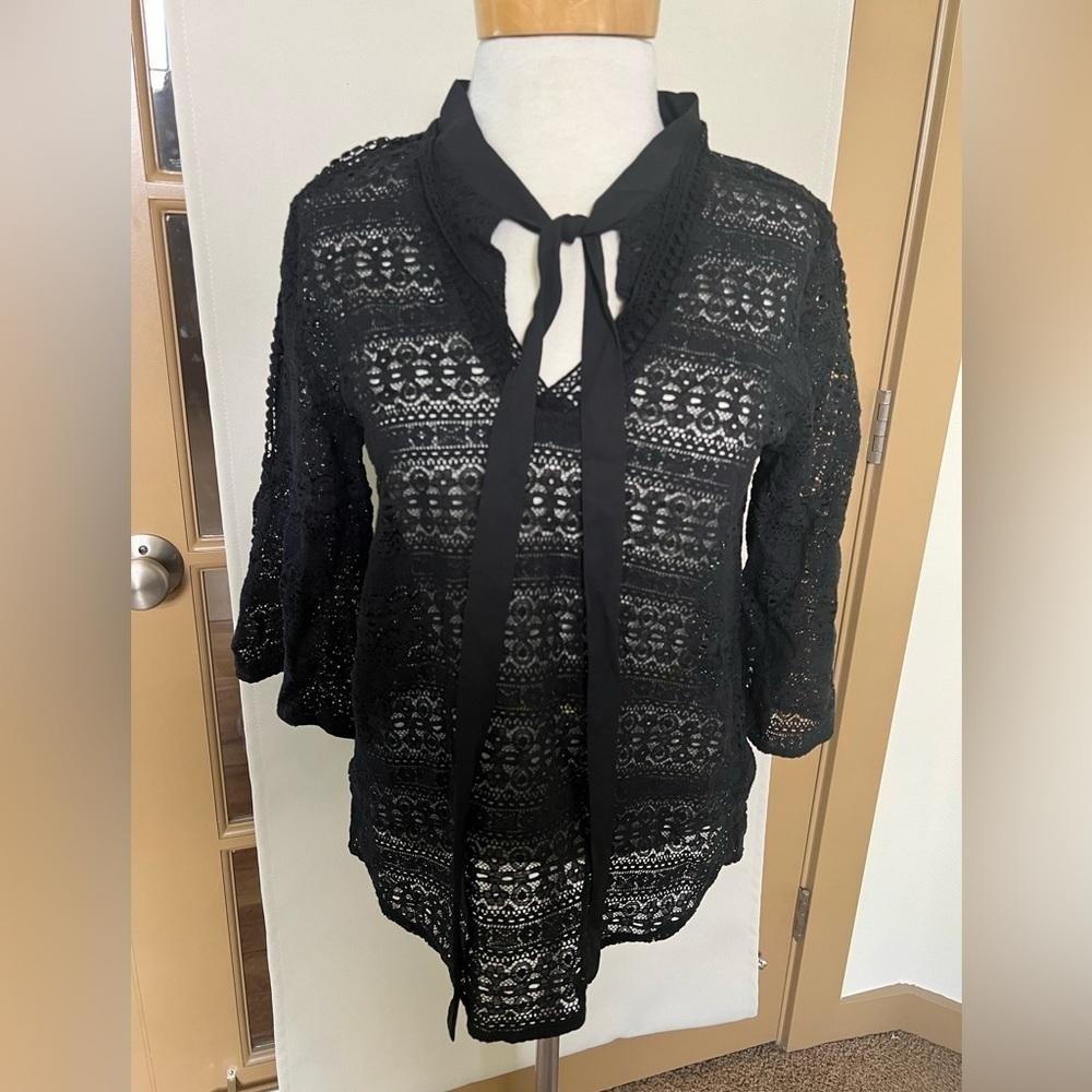Per Una Womens‎ Medium Black Lace Bell Sleeve Blouse